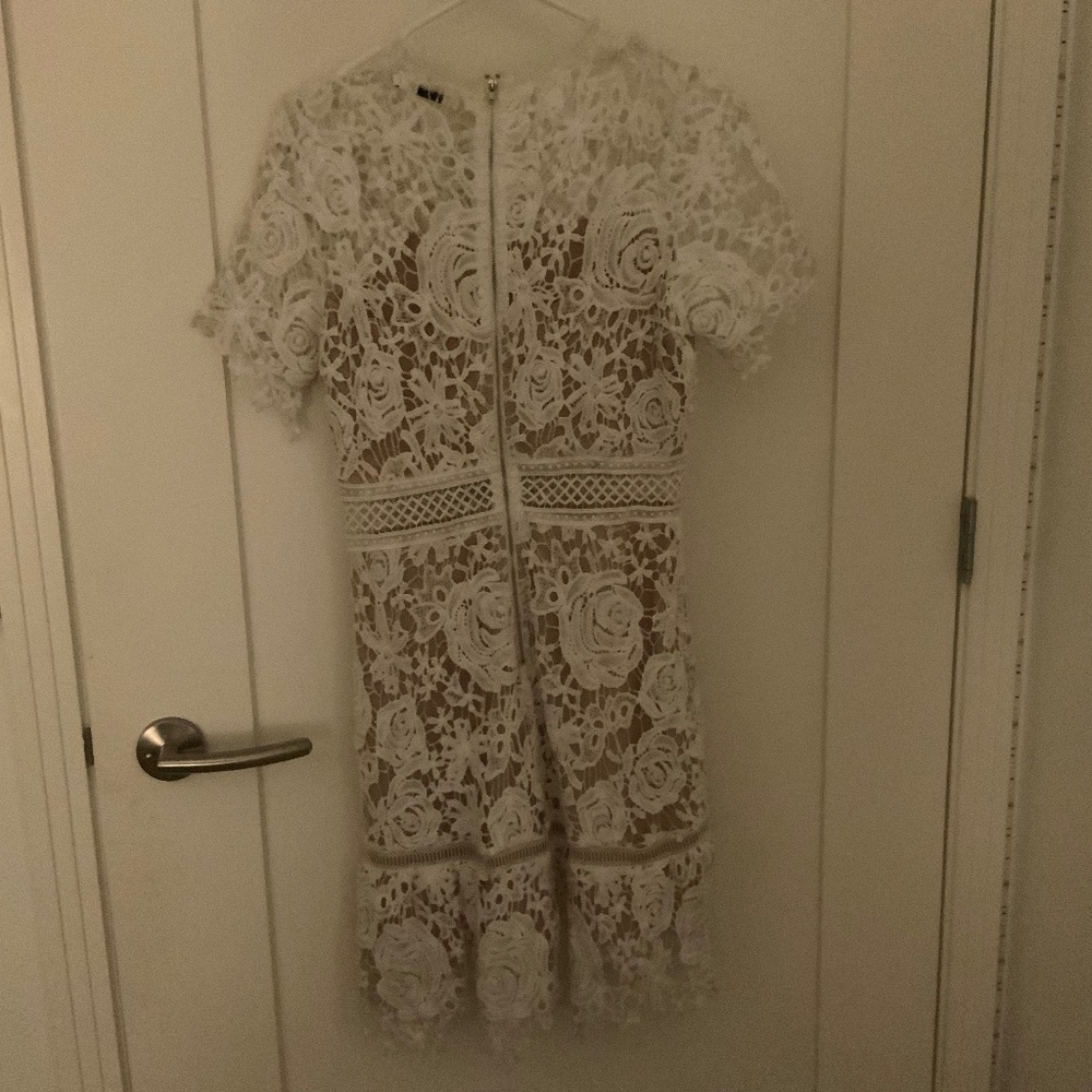 Dress - Picture 5 of 5